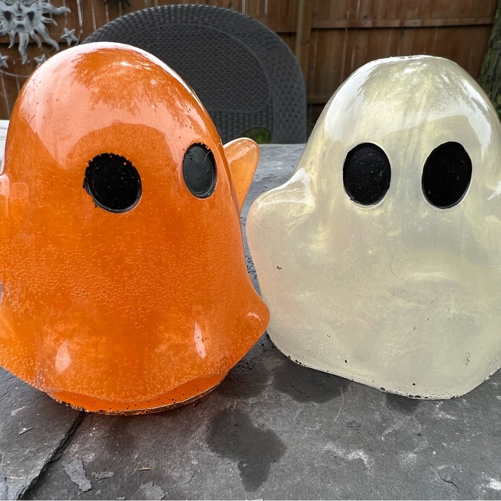 orange ghost - Picture 4 of 4